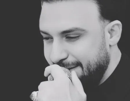 دانلود آهنگ من هر شب بی اراده مست مستم از مصطفی ابراهیمی + متن آهنگ